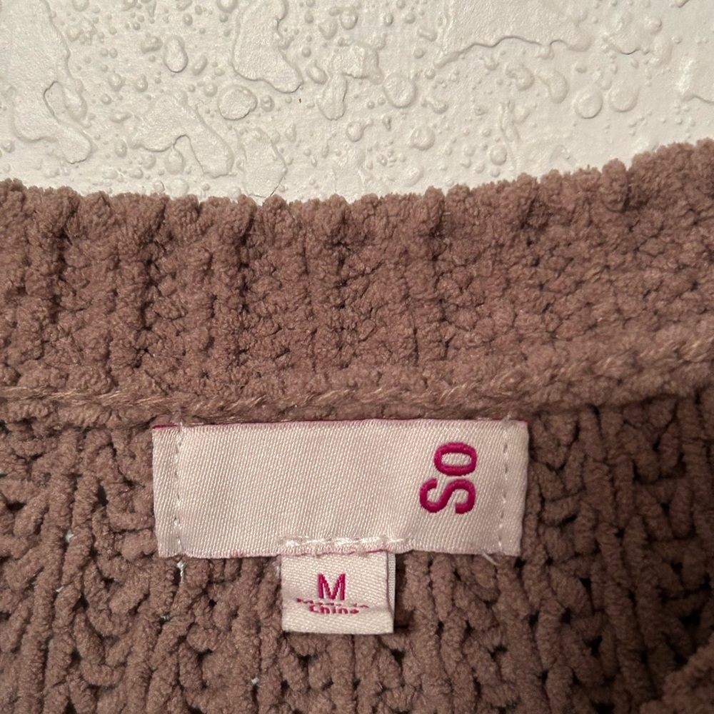 SO Women's Brown Knit Sweater - Picture 2 of 3